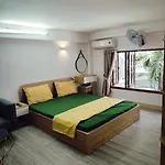 Rose House - 301